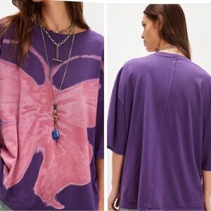 Ragabond Swan Gossip Painted Tee.Color Purple/Pink Combo.